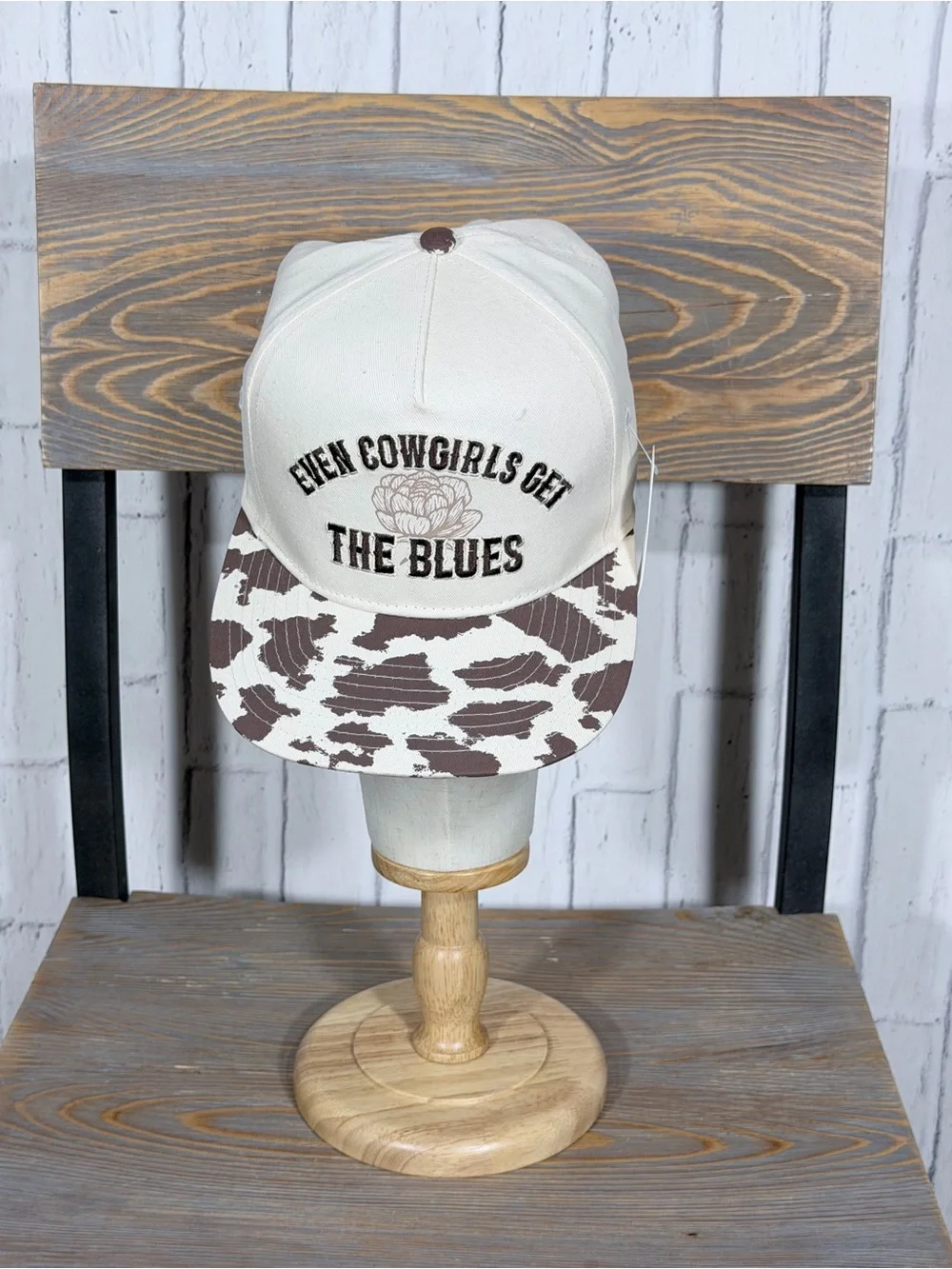 🤠 Anthropologie Even Cowgirls Get the Blues Cow Print Hat NWT